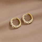 Vale - Hoop earrings with a pearl