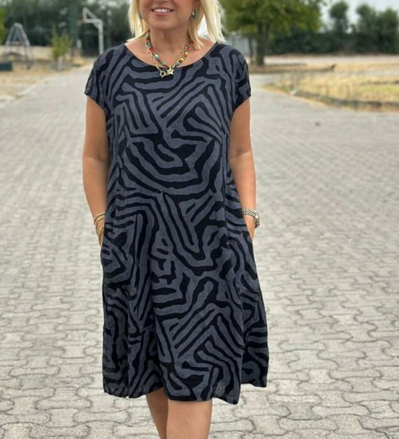 Avanille Lightweight Round-Neck Summer Dress