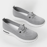 Zara - Flexible sole trainers