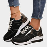 Karla - Shoes with a Zipper