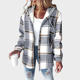 Karolina - A warm and modern coat