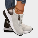 Karla - Shoes with a Zipper