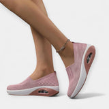 Comfortable and Easy-to-Wear Footwear
