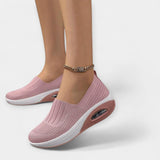 Comfortable and Easy-to-Wear Footwear