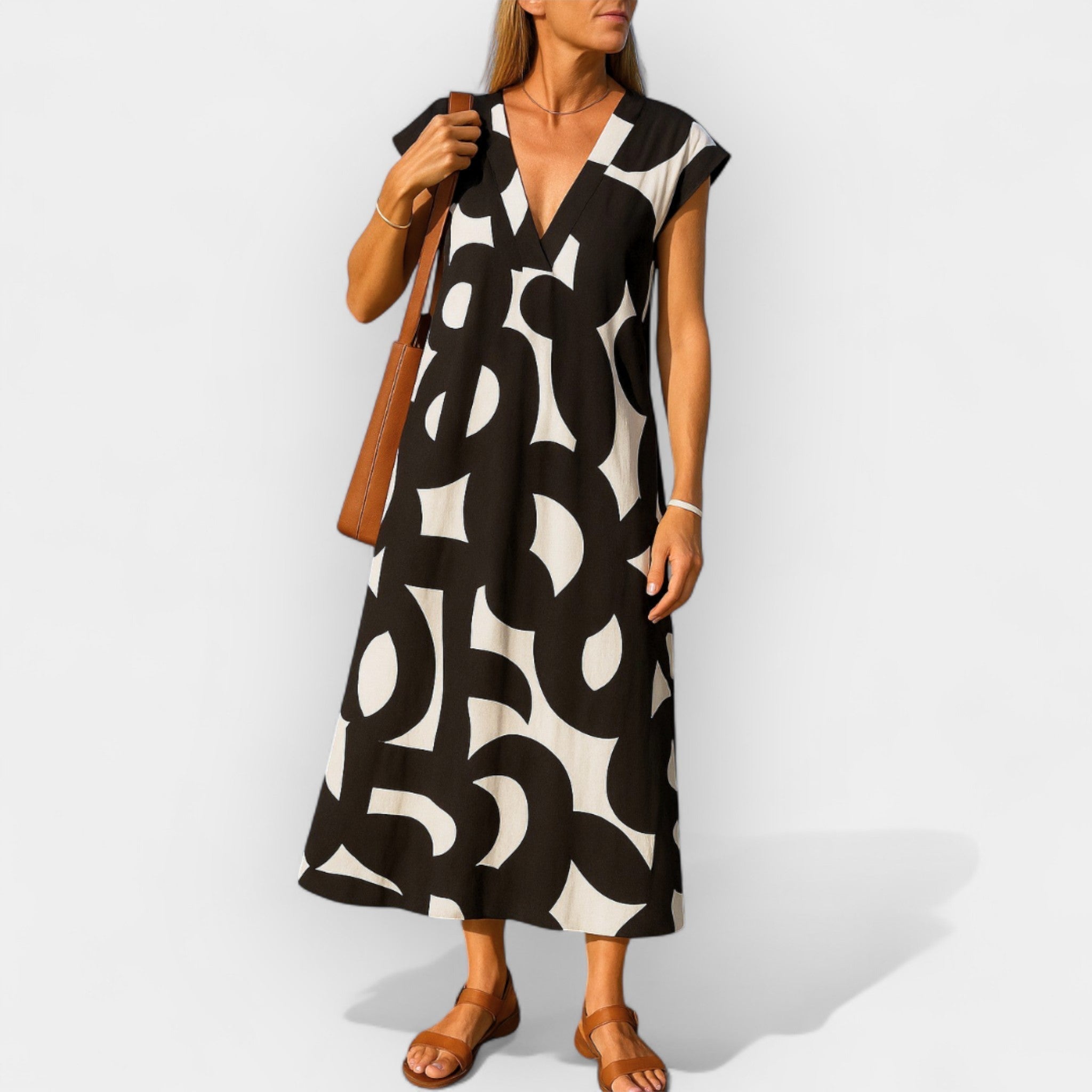 Hela Elegant Airy V-Neck Dress
