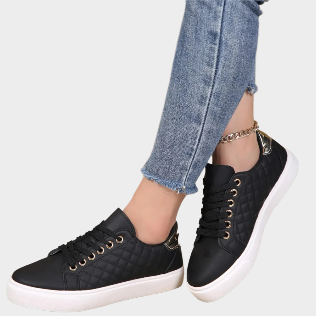 Dania - Quilted texture sneakers