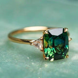 Happiness - Green Zirconia Ring in Gold