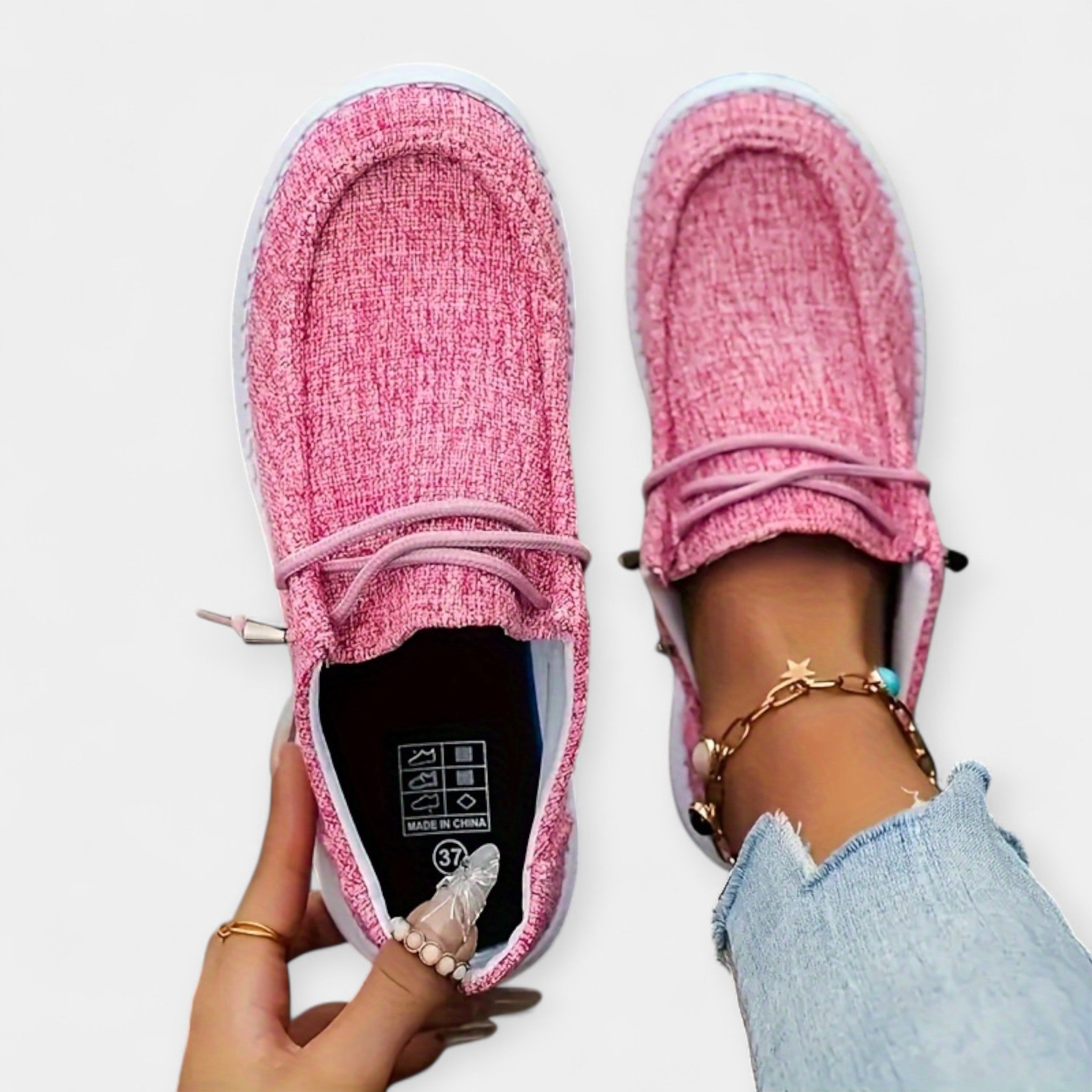 Nadija - Comfortable Canvas Shoes