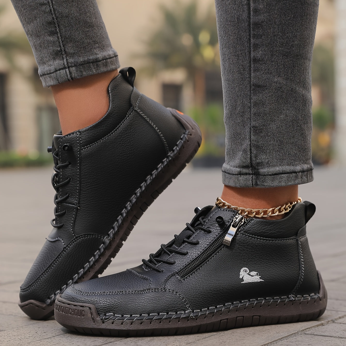 Mila - Comfortable orthopedic sneakers with a zipper