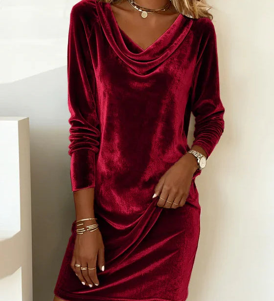 Frosina Relaxed Velvet Dress