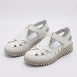 Mara – Comfortable sandals with a stable sole