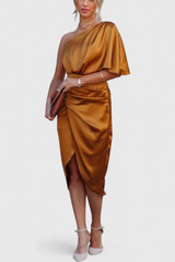 Daisy Fluid Timeless Silhouette Dress