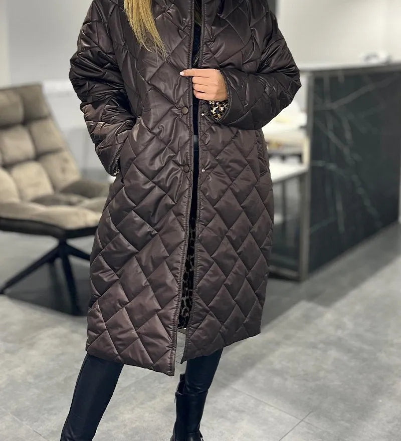 Marie - Elegant leopard print coat
