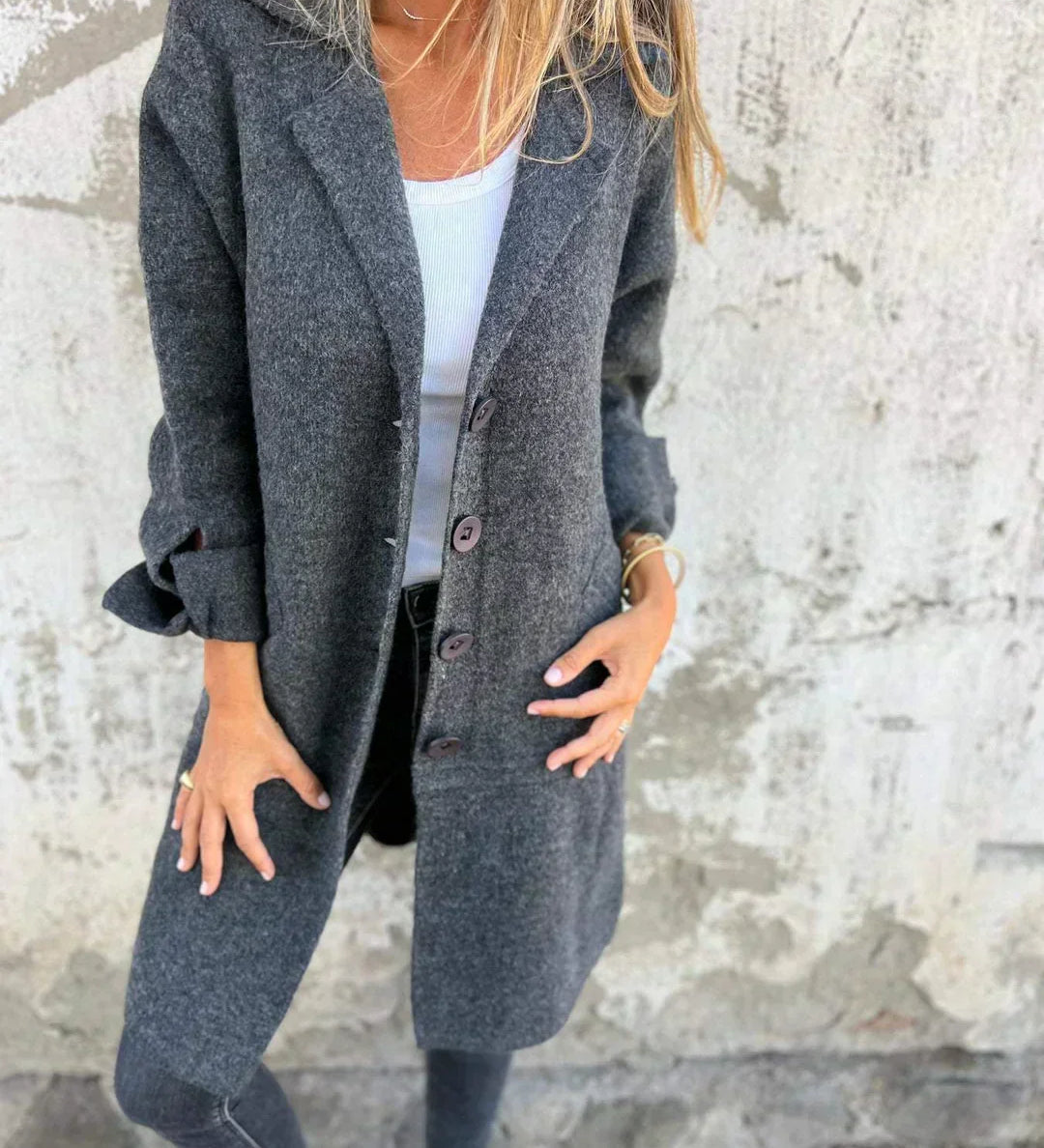 Nika Chic Minimalist Coat