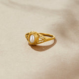 Regal Vintage Pearl-Effect Ring